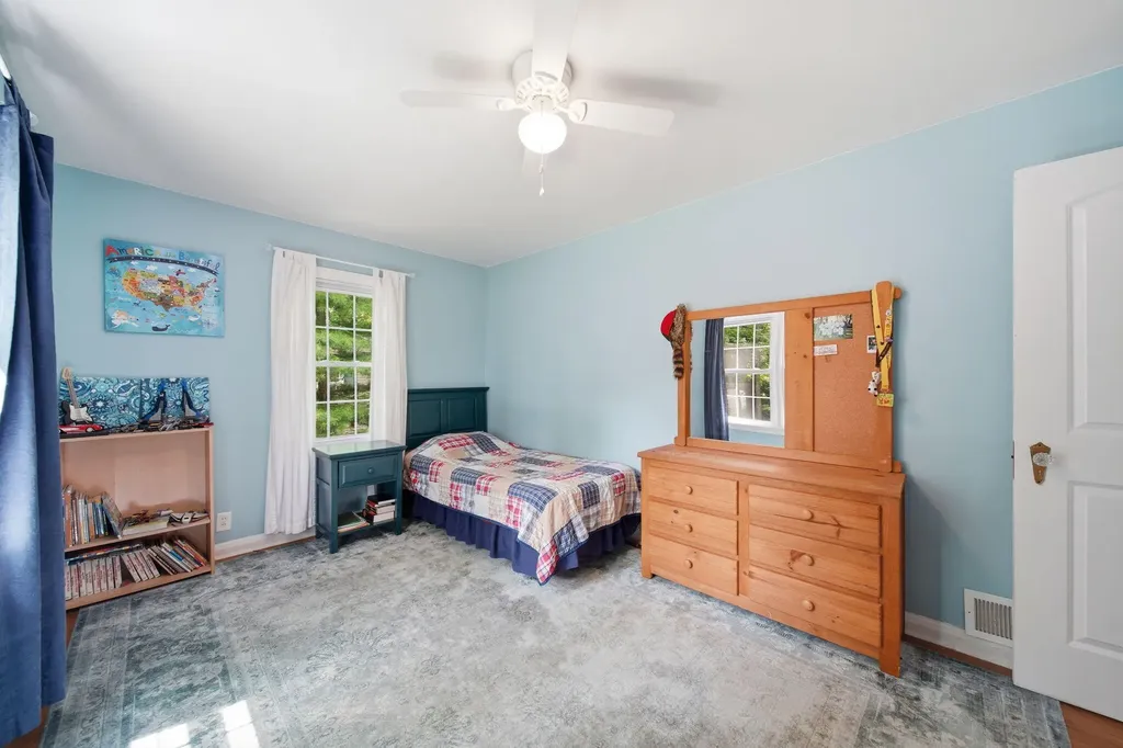 907 Westwood Boulevard Spring Arbor Township MI 49203
