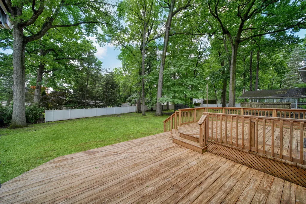 907 Westwood Boulevard Spring Arbor Township MI 49203