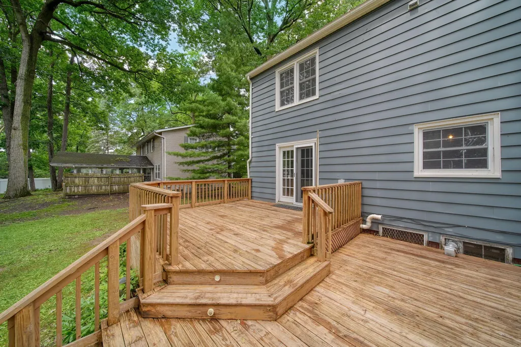 907 Westwood Boulevard Spring Arbor Township MI 49203