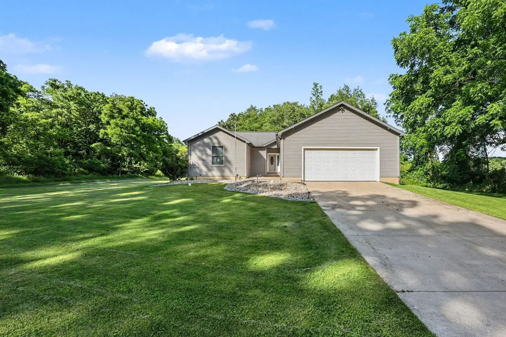 8115 S Jackson Road Unknown City MI 49201