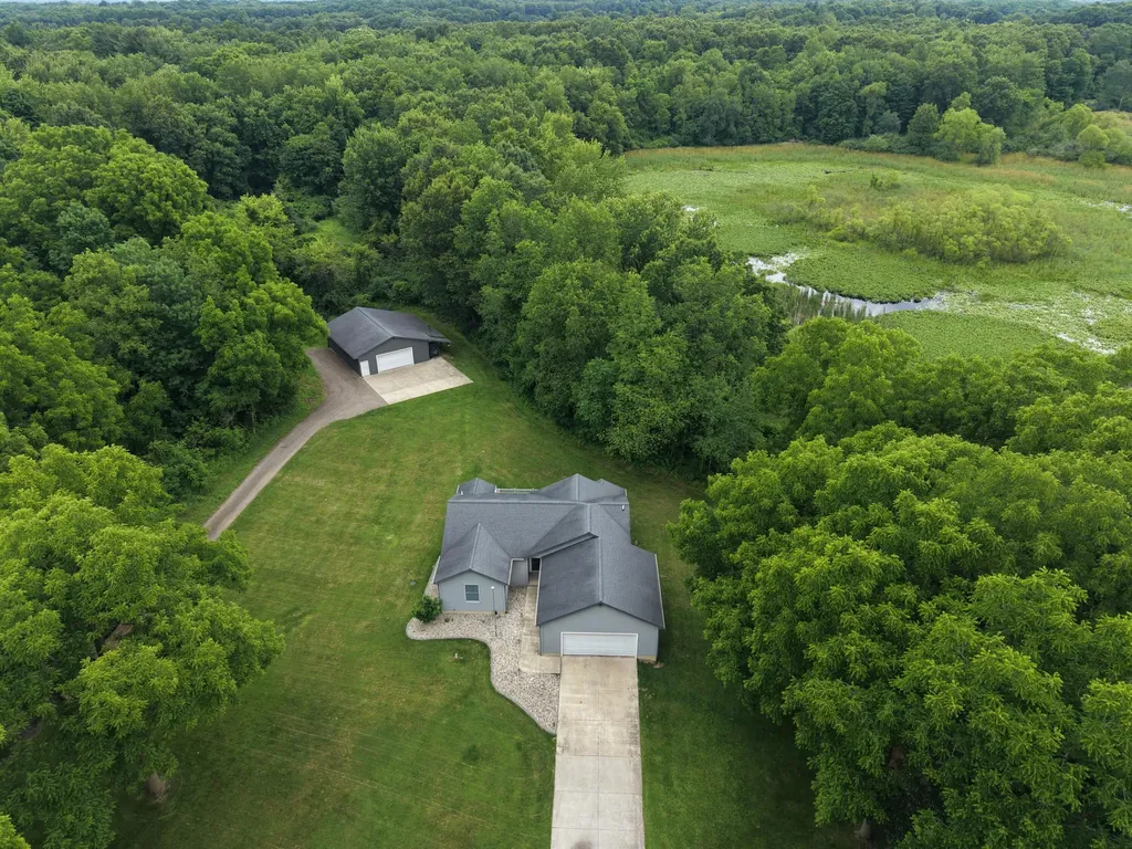 8115 S Jackson Road Unknown City MI 49201