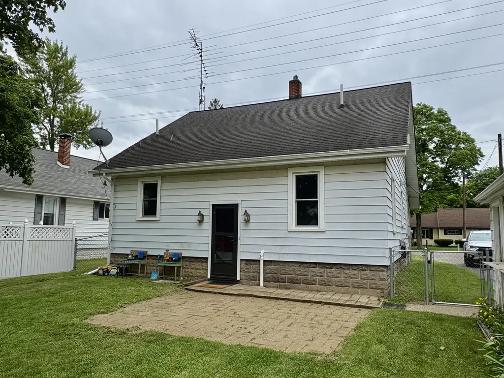 807 Concord Boulevard Blackman Charter Township MI 49202