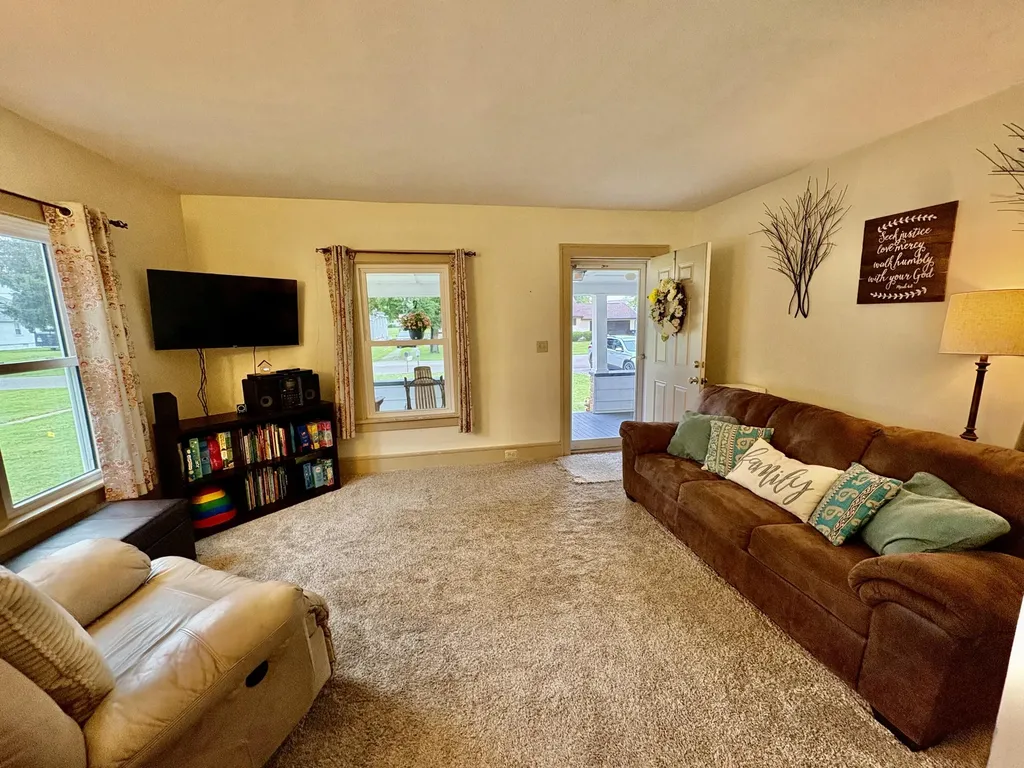 807 Concord Boulevard Blackman Charter Township MI 49202