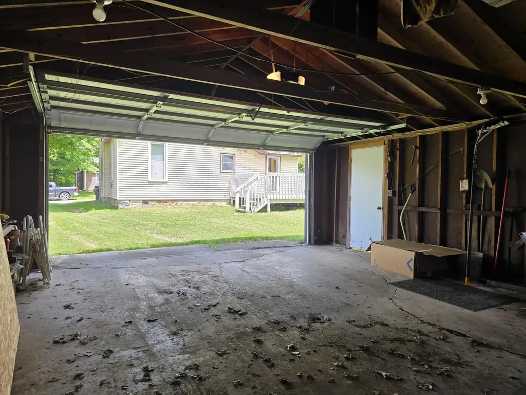 315 E Center Street Concord Village MI 49237
