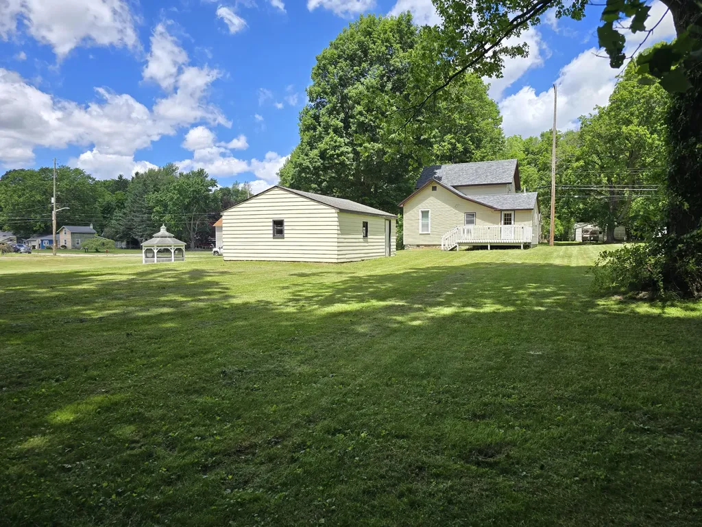 315 E Center Street Concord Village MI 49237