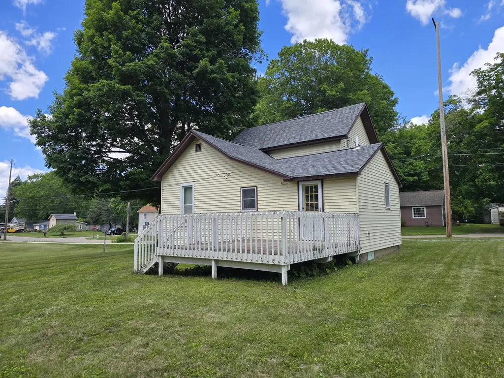 315 E Center Street Concord Village MI 49237