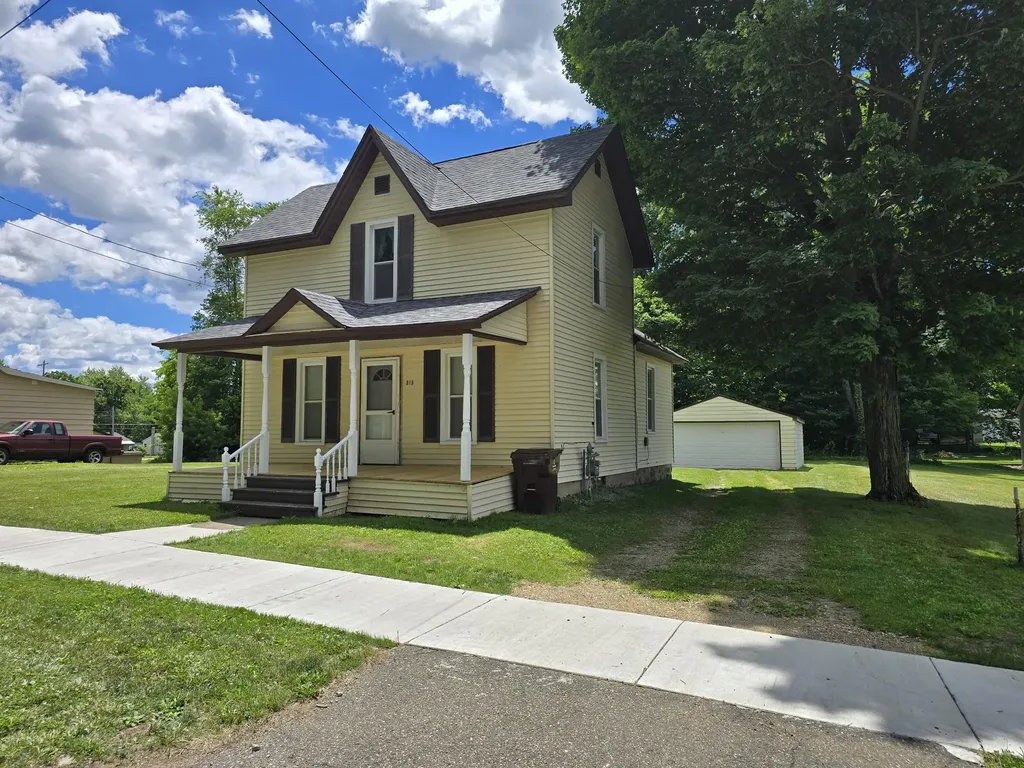 315 E Center Street Concord Village MI 49237
