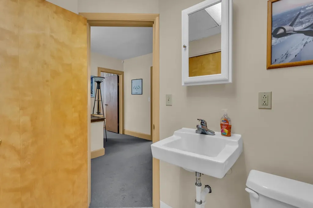 3606 Wildwood Avenue Jackson City MI 49202