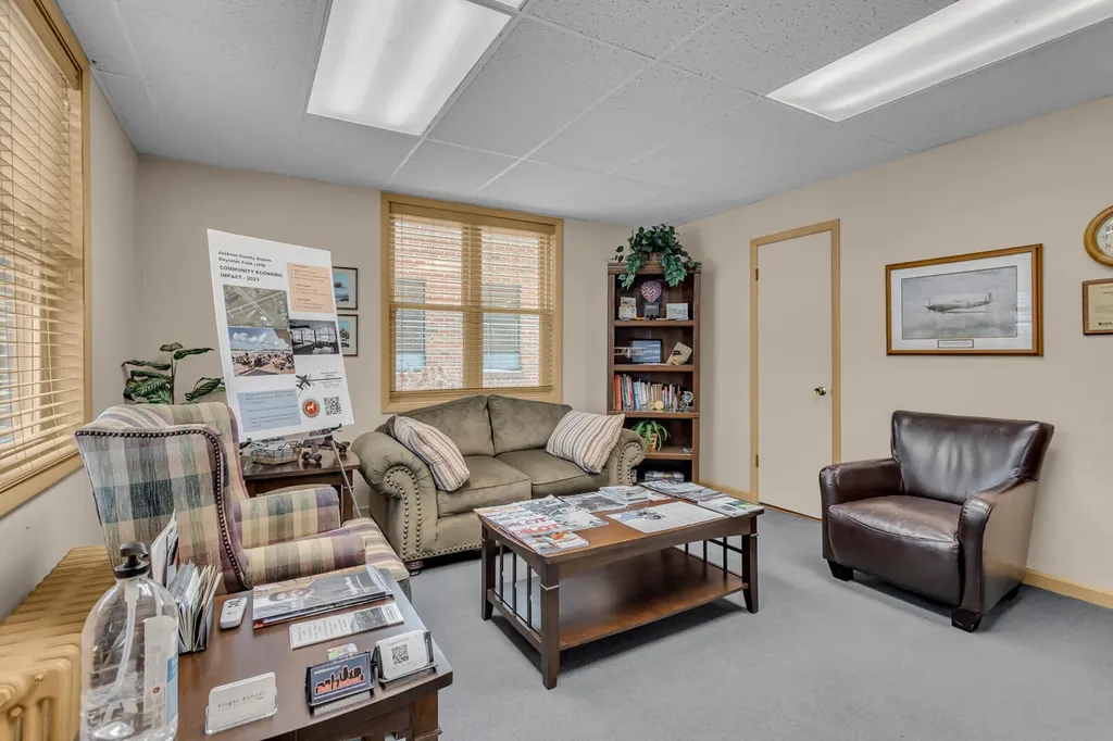 3606 Wildwood Avenue Jackson City MI 49202