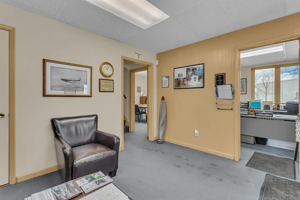 3606 Wildwood Avenue Jackson City MI 49202