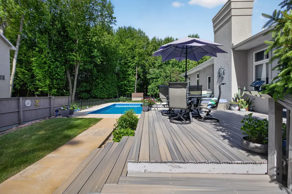 2401 Ridgeway Road Summit Township MI 49203