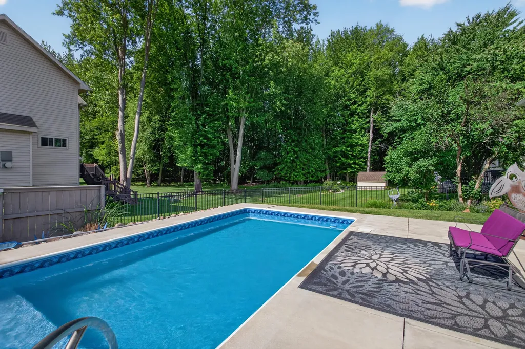 2401 Ridgeway Road Summit Township MI 49203