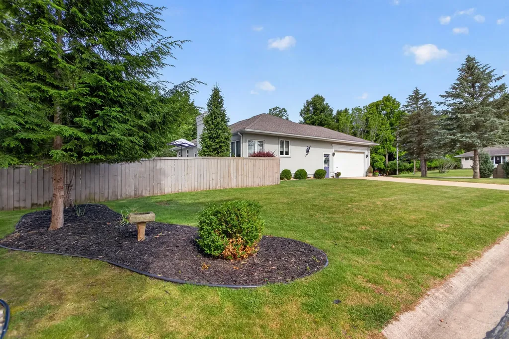 2401 Ridgeway Road Summit Township MI 49203