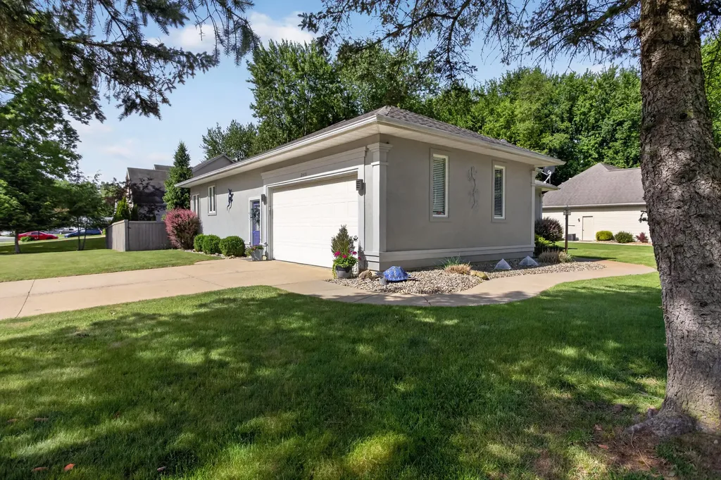 2401 Ridgeway Road Summit Township MI 49203
