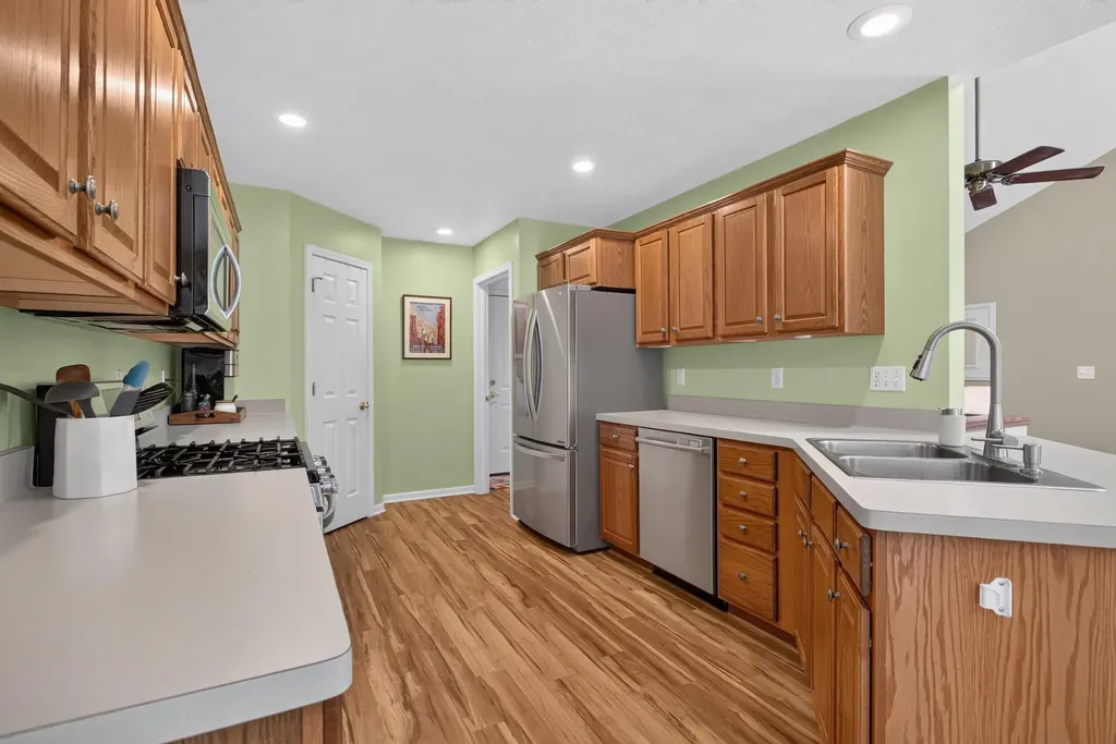 2061 Elwood Boulevard Spring Arbor Township MI 49283