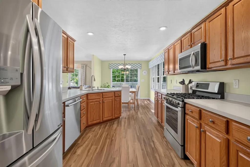 2061 Elwood Boulevard Spring Arbor Township MI 49283