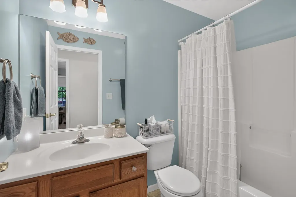 2061 Elwood Boulevard Spring Arbor Township MI 49283