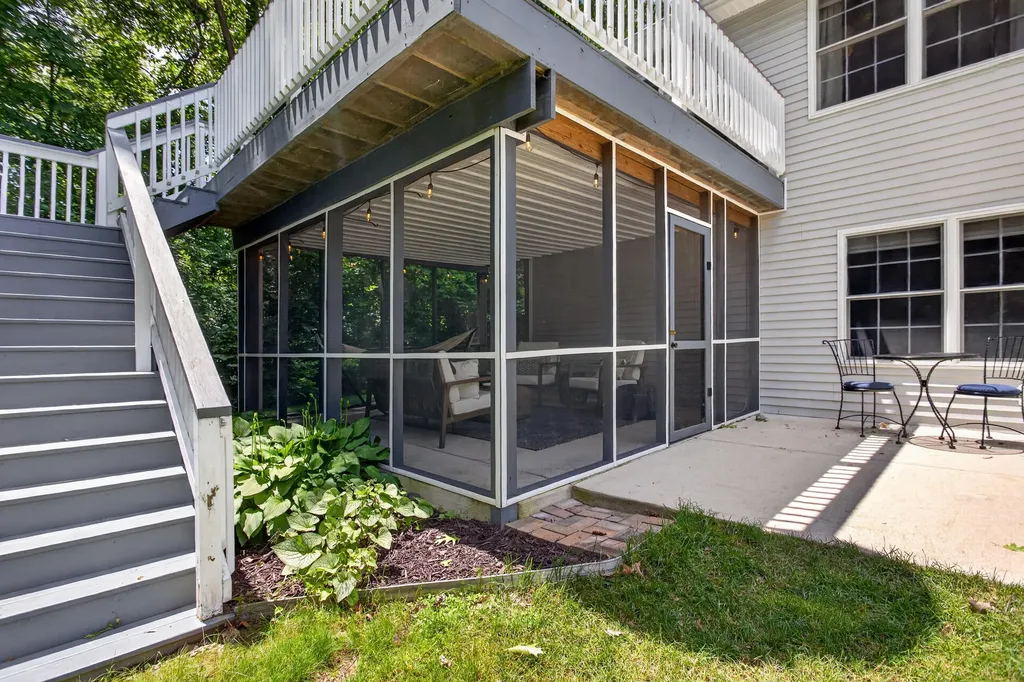 2061 Elwood Boulevard Spring Arbor Township MI 49283