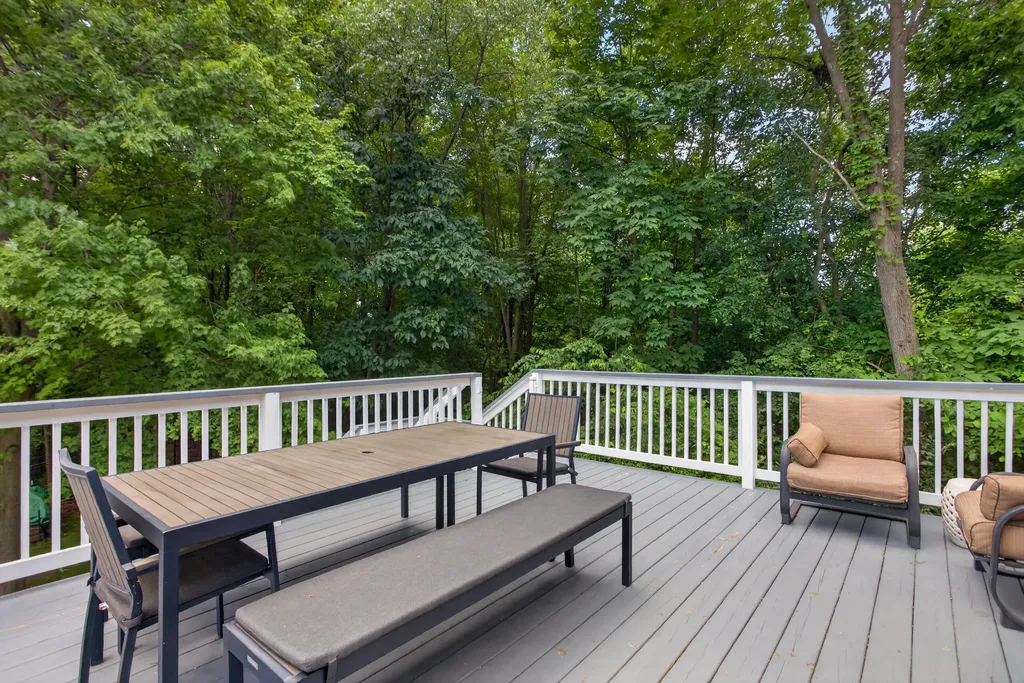 2061 Elwood Boulevard Spring Arbor Township MI 49283