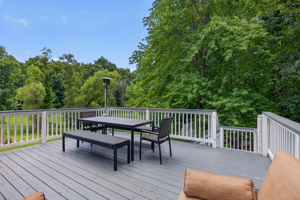 2061 Elwood Boulevard Spring Arbor Township MI 49283