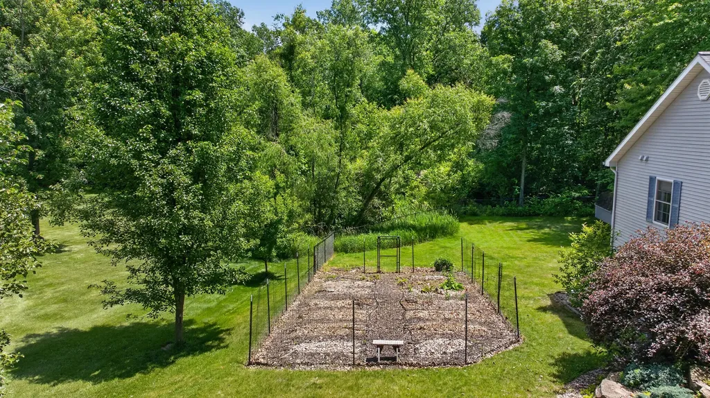 2061 Elwood Boulevard Spring Arbor Township MI 49283