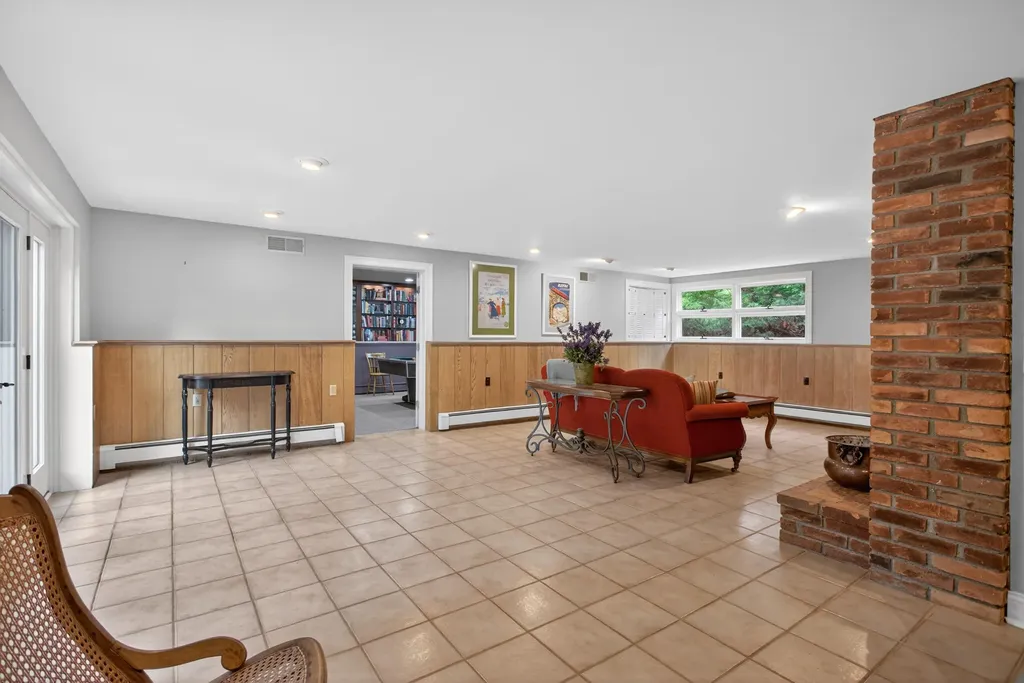 3600 Hendee Road Blackman Charter Township MI 49201