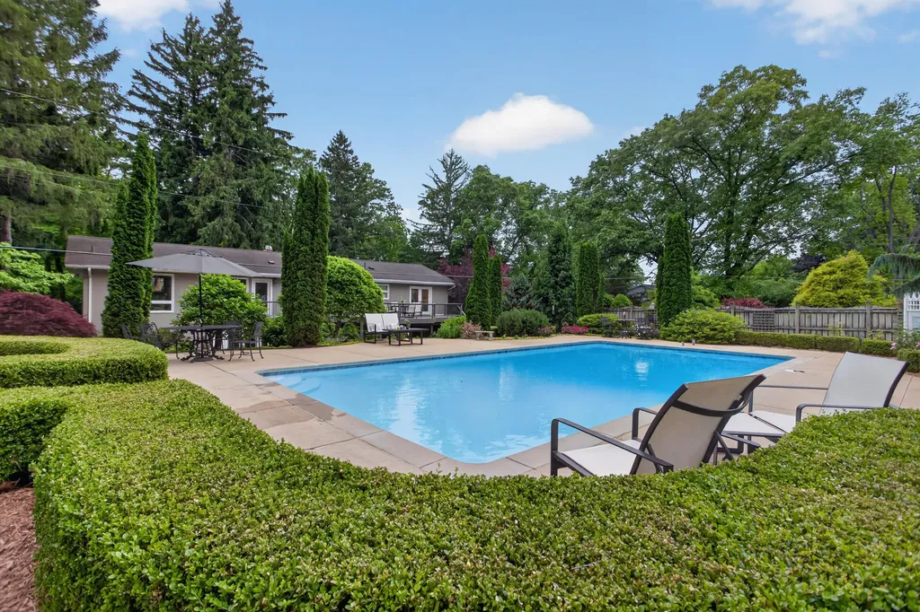 3600 Hendee Road Blackman Charter Township MI 49201