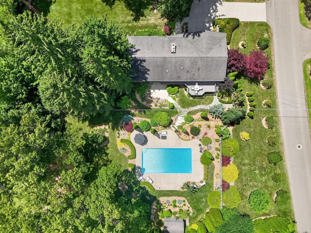3600 Hendee Road Blackman Charter Township MI 49201