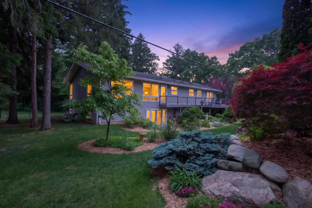3600 Hendee Road Blackman Charter Township MI 49201
