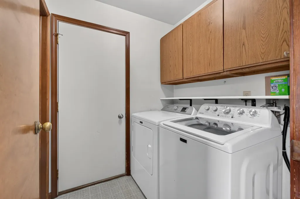 6276 Burning Tree Street Blackman Charter Township MI 49201