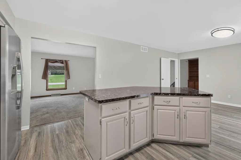 6276 Burning Tree Street Blackman Charter Township MI 49201