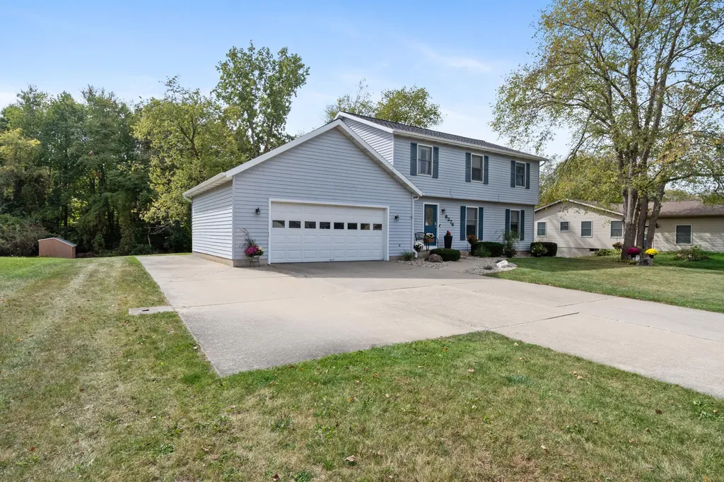 6276 Burning Tree Street Blackman Charter Township MI 49201