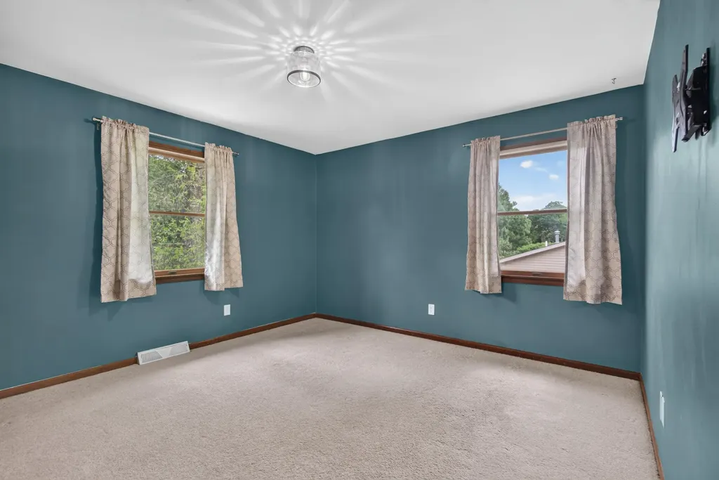6276 Burning Tree Street Blackman Charter Township MI 49201