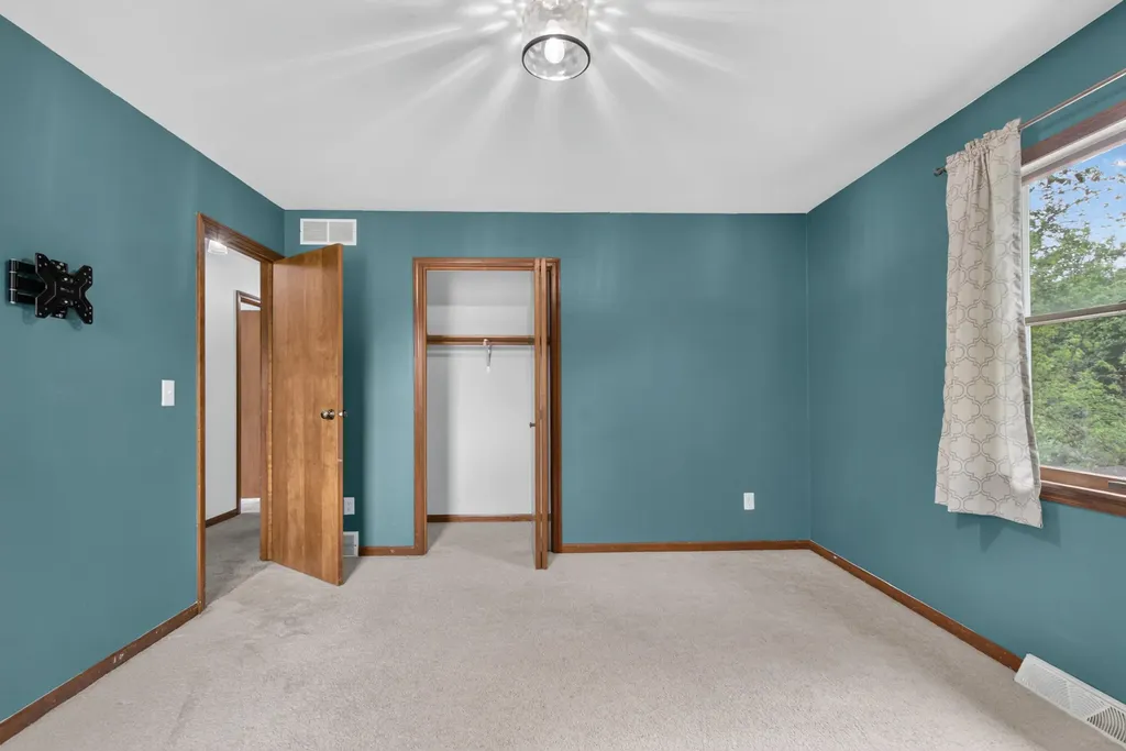 6276 Burning Tree Street Blackman Charter Township MI 49201