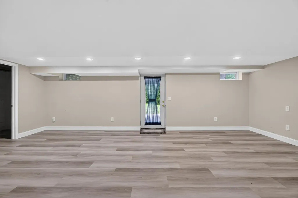 6276 Burning Tree Street Blackman Charter Township MI 49201