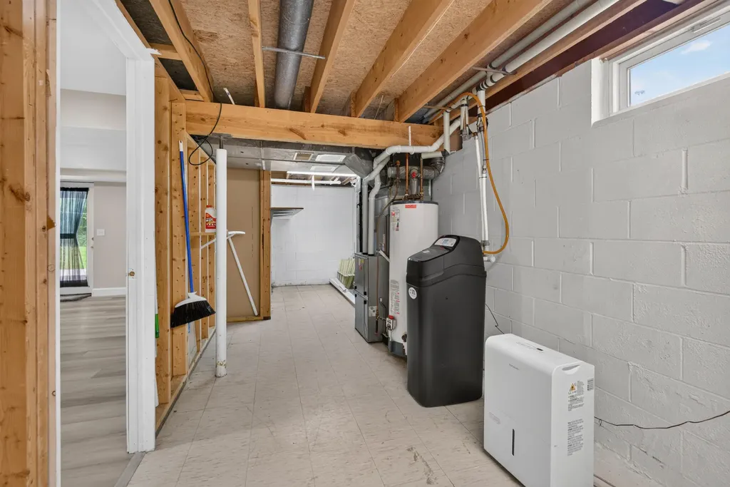 6276 Burning Tree Street Blackman Charter Township MI 49201