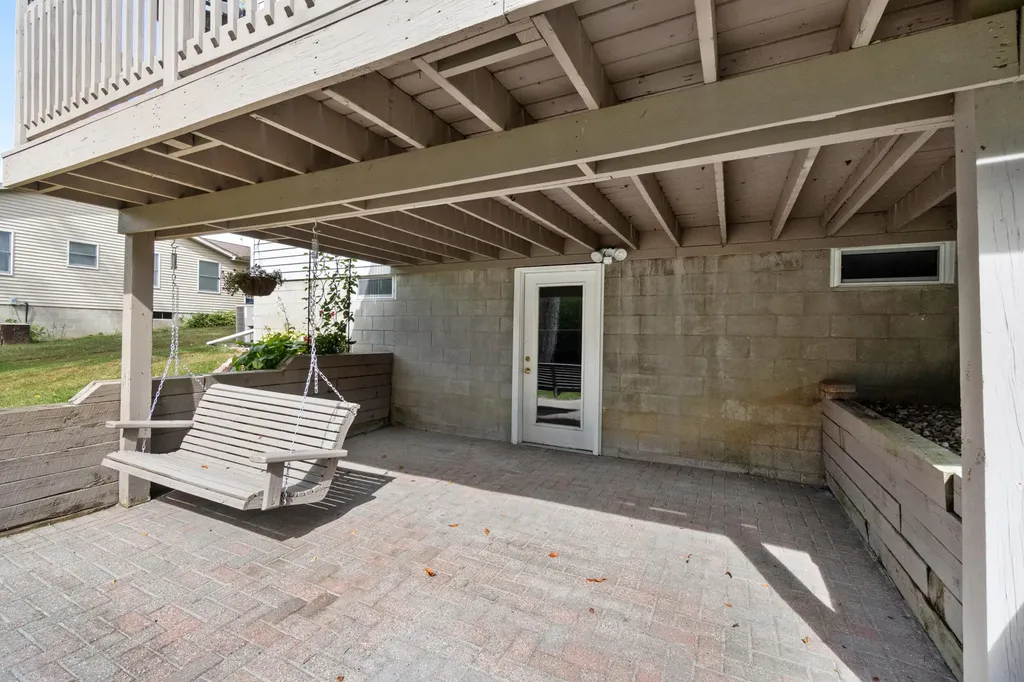 6276 Burning Tree Street Blackman Charter Township MI 49201