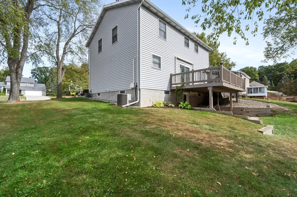 6276 Burning Tree Street Blackman Charter Township MI 49201