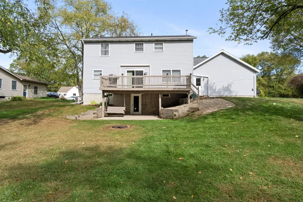 6276 Burning Tree Street Blackman Charter Township MI 49201