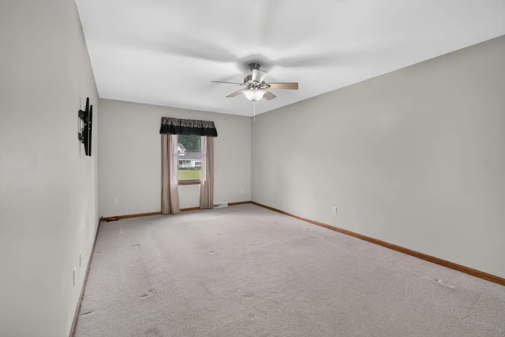 6276 Burning Tree Street Blackman Charter Township MI 49201