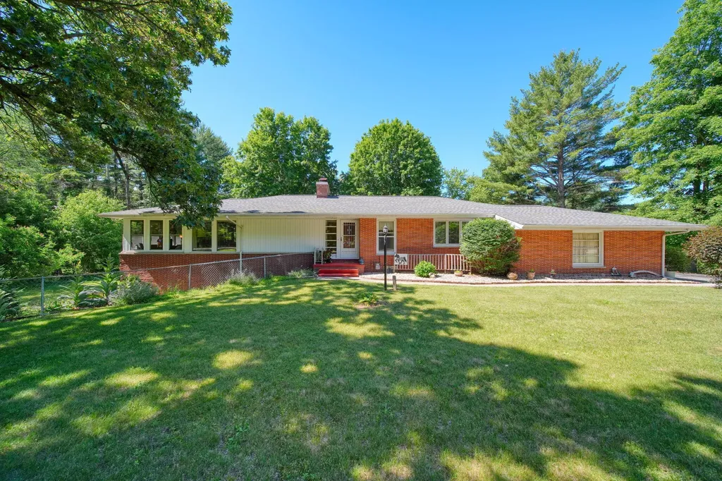 29260 Albion Road Albion Township MI 49224