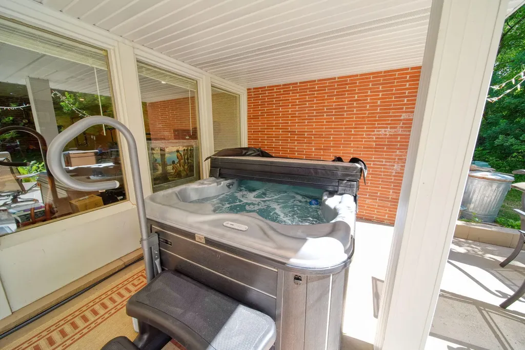 29260 Albion Road Albion Township MI 49224