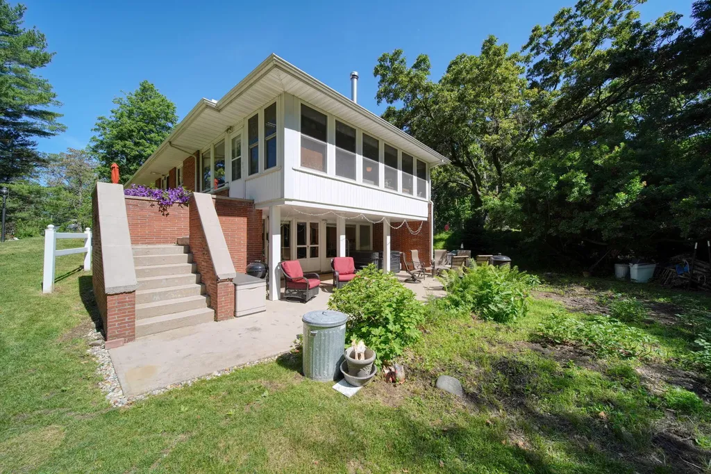 29260 Albion Road Albion Township MI 49224