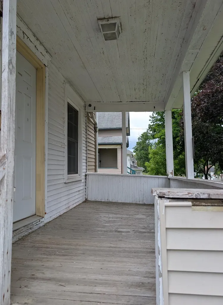 1913 Plymouth Street Jackson City MI 49203