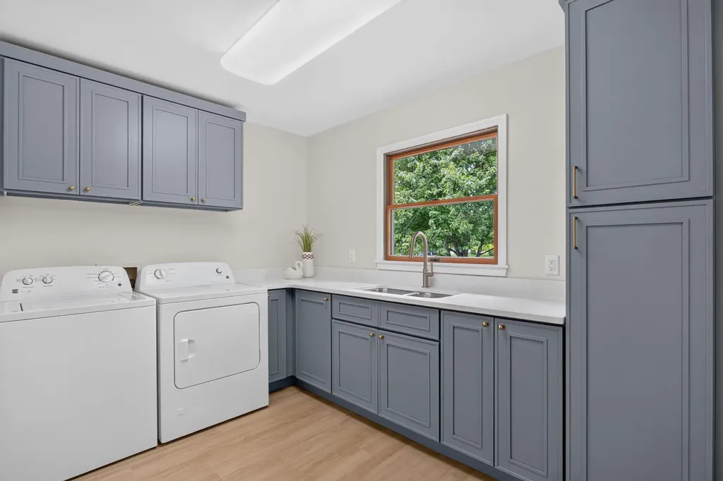 5129 N Bardstone Street Summit Township MI 49201
