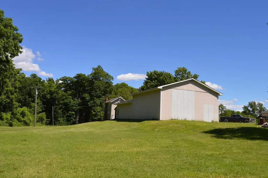 9990 S Bird Road Baltimore Township MI 49050