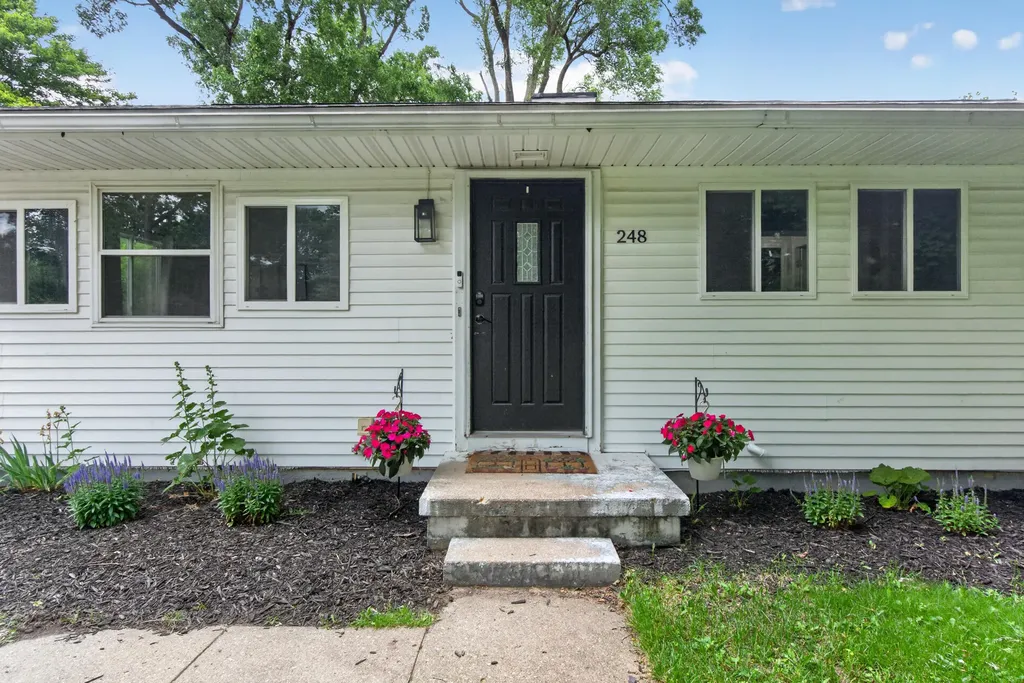 248 Mcconnell Drive Blackman Charter Township MI 49201