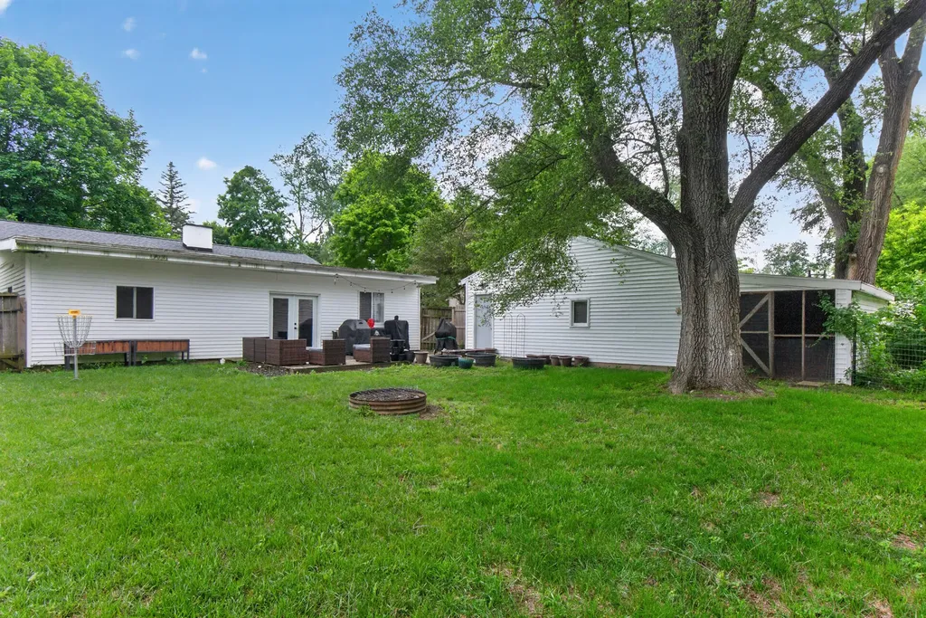 248 Mcconnell Drive Blackman Charter Township MI 49201