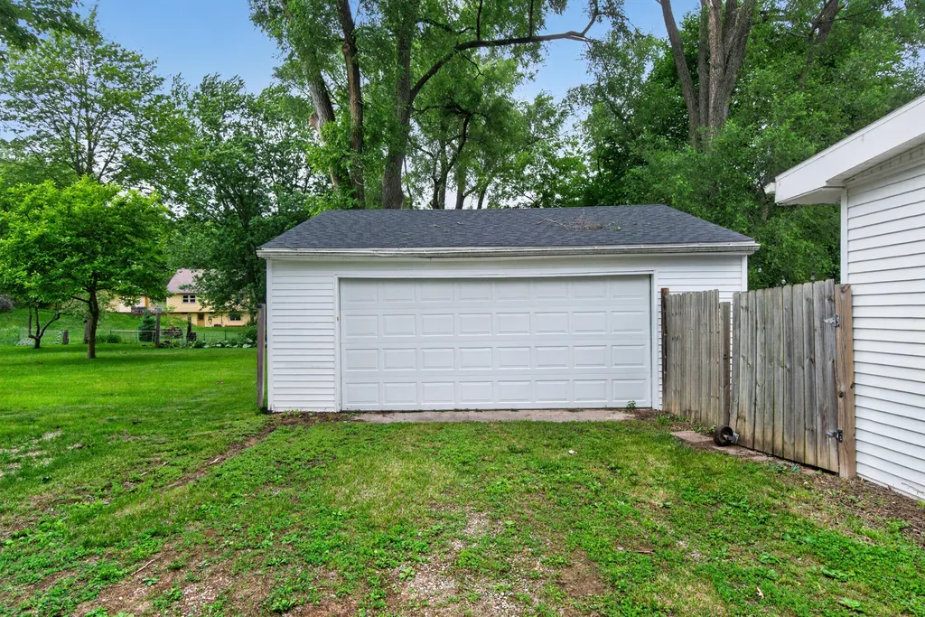 248 Mcconnell Drive Blackman Charter Township MI 49201