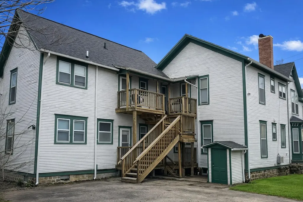 504-506*** 1st Street Jackson City MI 49203